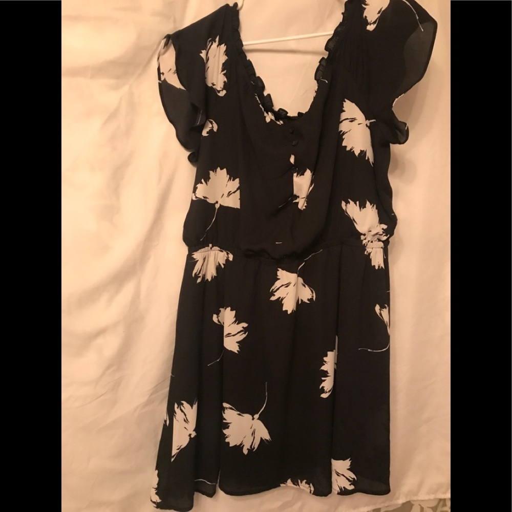 Off the shoulder floral print dress